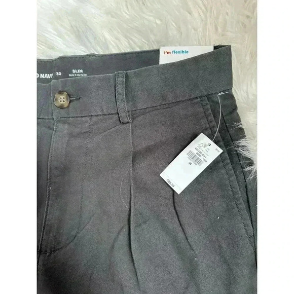 Old Navy Gray Slim Built-In Flex Ultimate Chino Shorts 7 IN inseam NEW NWT - Picture 3 of 4